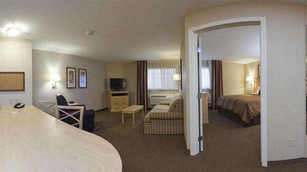 Candlewood Suites Minot By Ihg Kültér fotó
