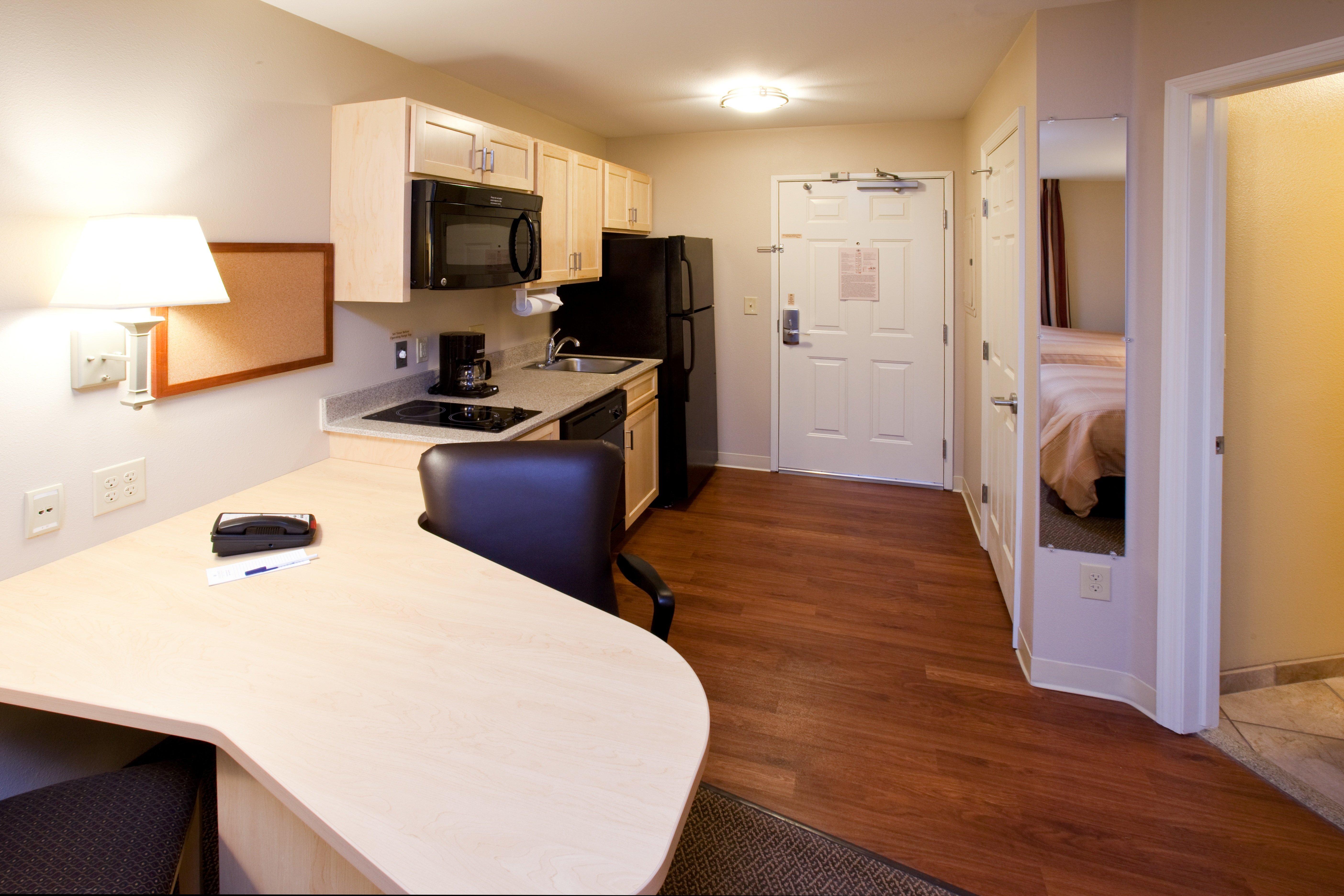Candlewood Suites Minot By Ihg Kültér fotó