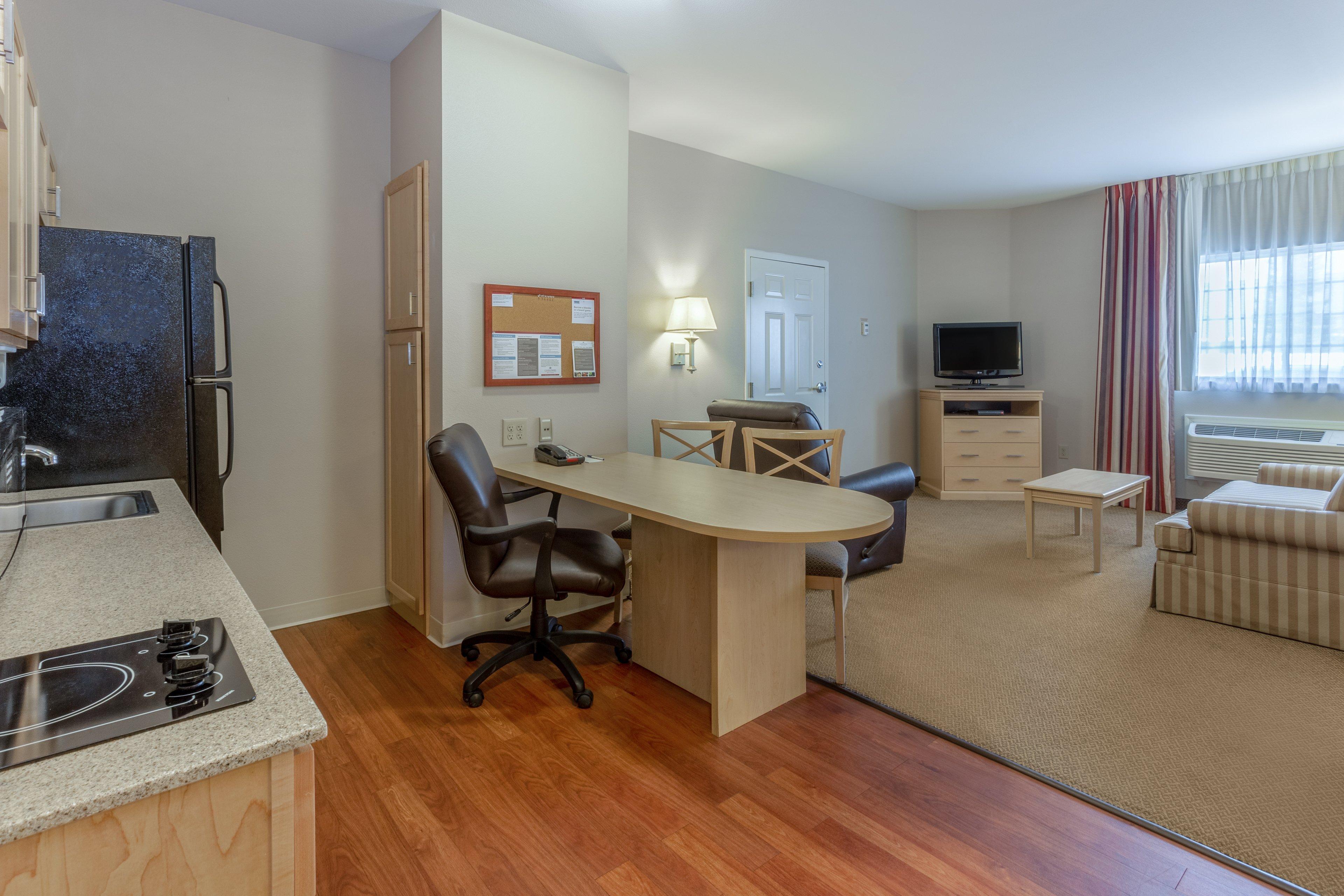 Candlewood Suites Minot By Ihg Kültér fotó