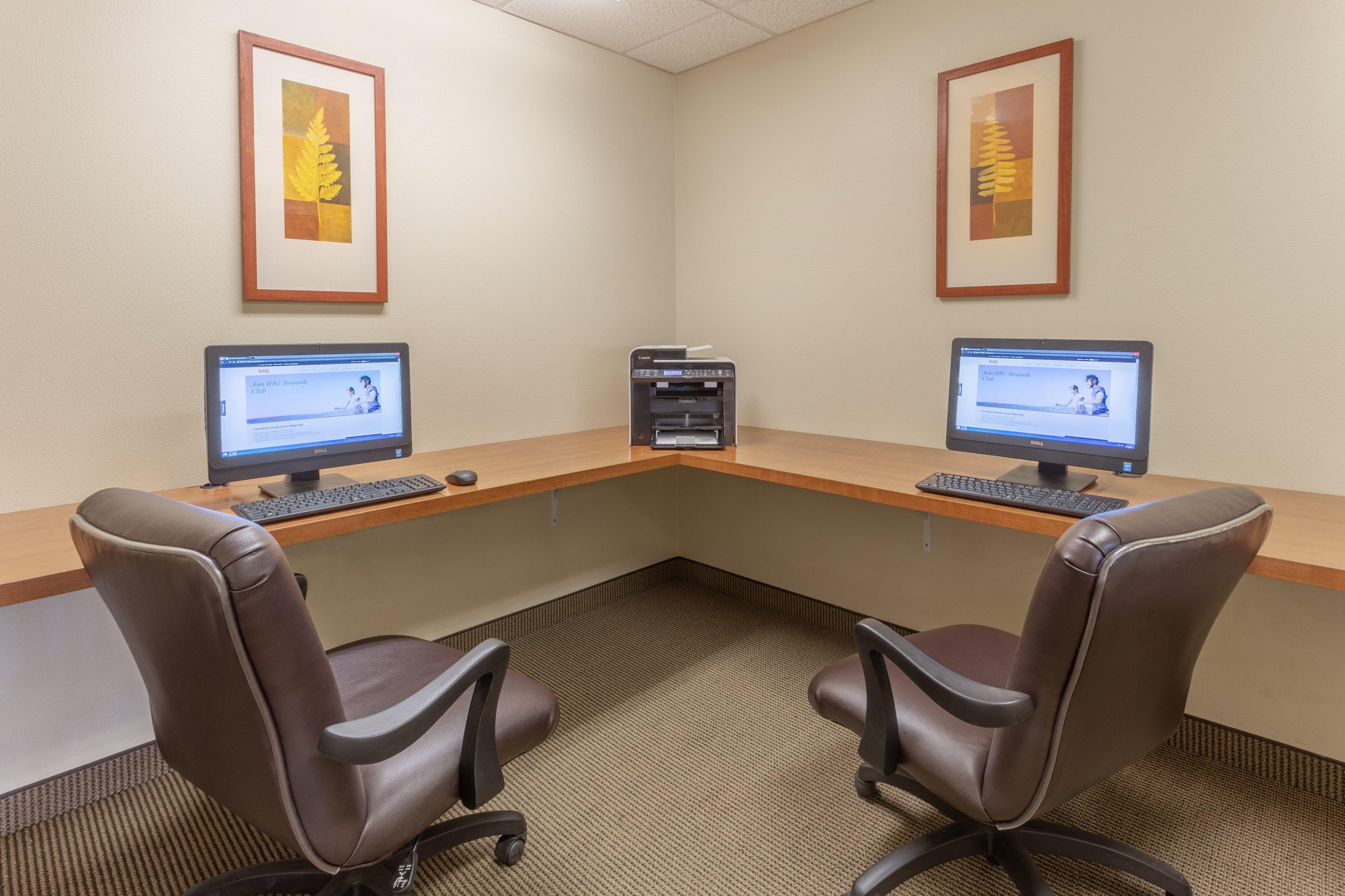 Candlewood Suites Minot By Ihg Kültér fotó