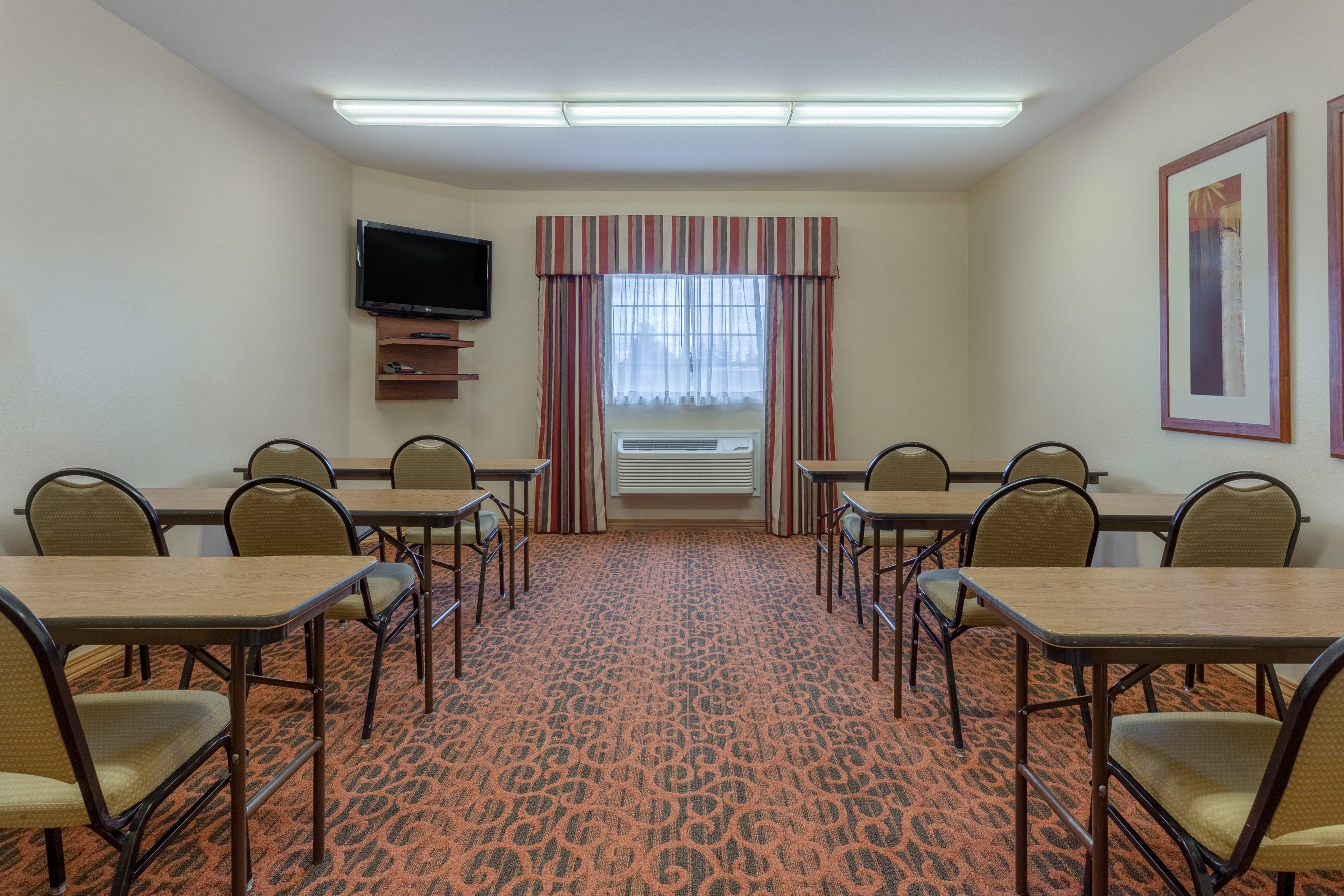 Candlewood Suites Minot By Ihg Kültér fotó