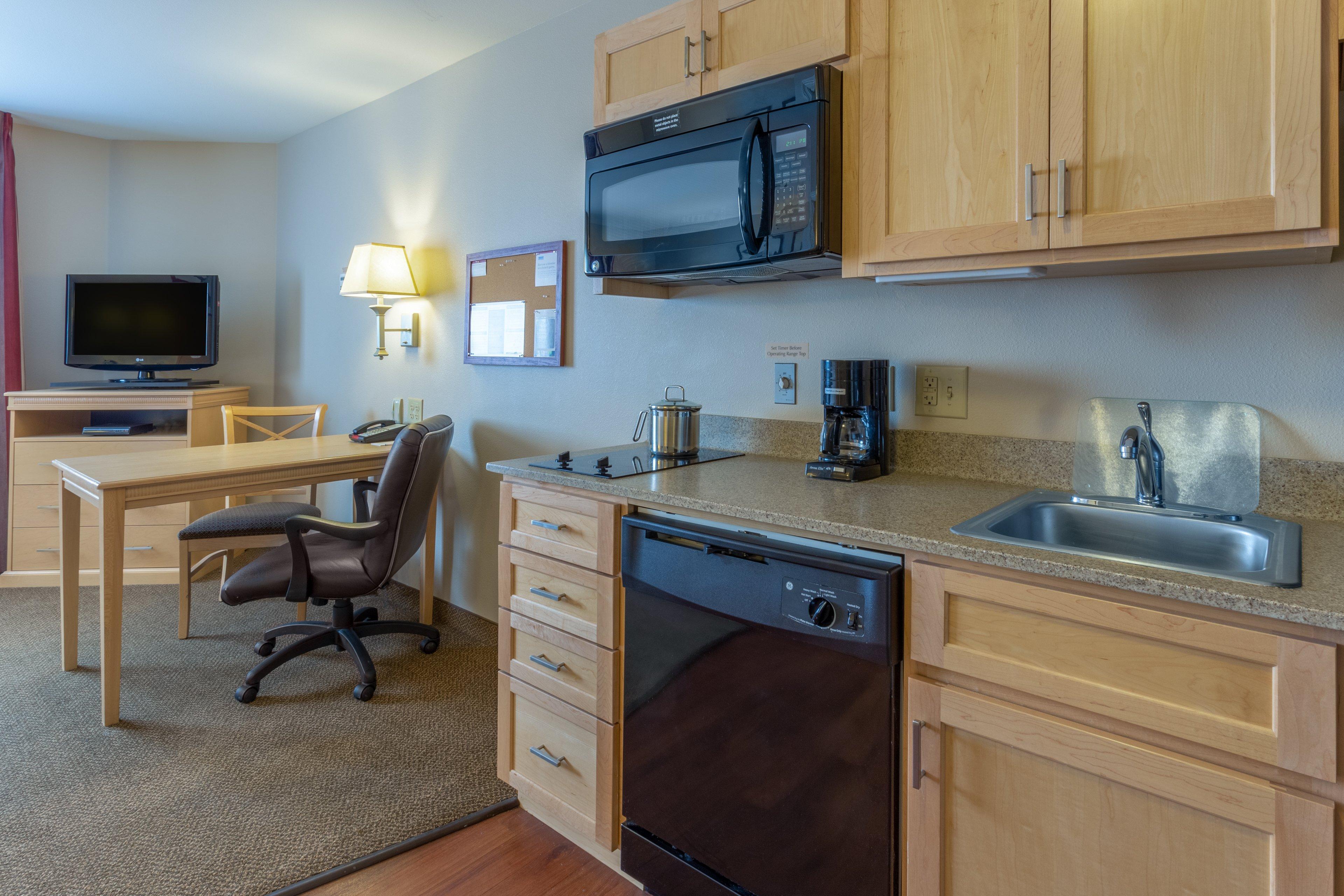Candlewood Suites Minot By Ihg Kültér fotó